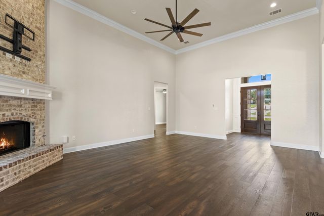 7574 Northlake Dr., Tyler, TX 75703