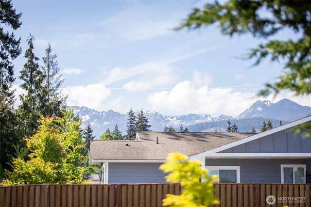 1325 Eckard Avenue, Port Angeles, WA 98362