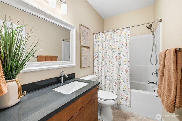 1325 Eckard Avenue, Port Angeles, WA 98362