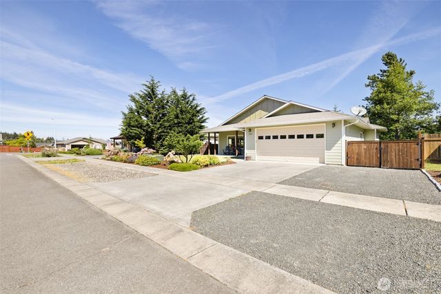 1325 Eckard Avenue, Port Angeles, WA 98362
