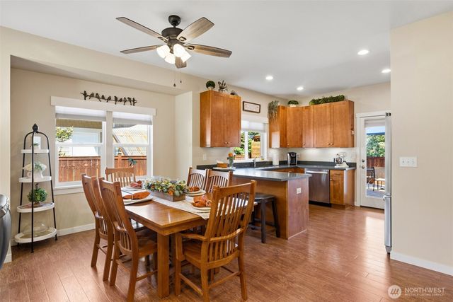 1325 Eckard Avenue, Port Angeles, WA 98362