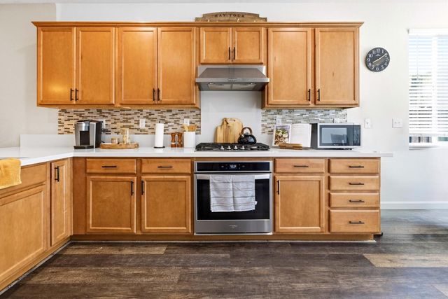 2951 Kern Way, Hollister, CA 95023