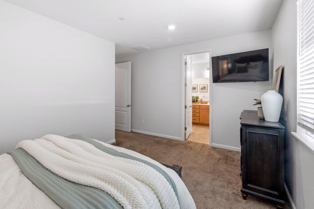 2951 Kern Way, Hollister, CA 95023