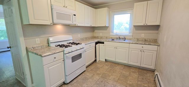 99 Norfolk Road, Winchester, CT 06098
