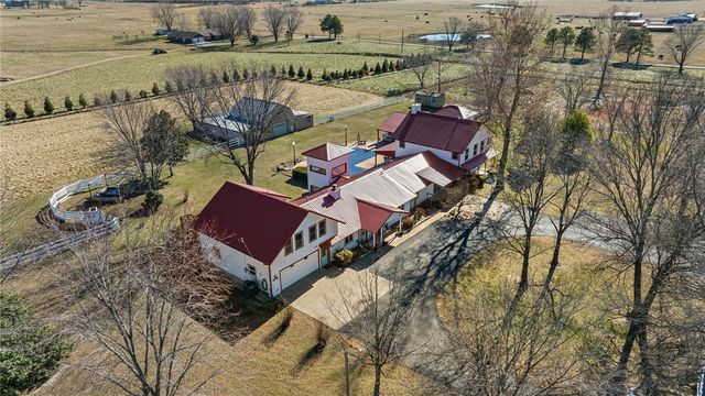 15040 Airport Road, Siloam Springs, AR 72761