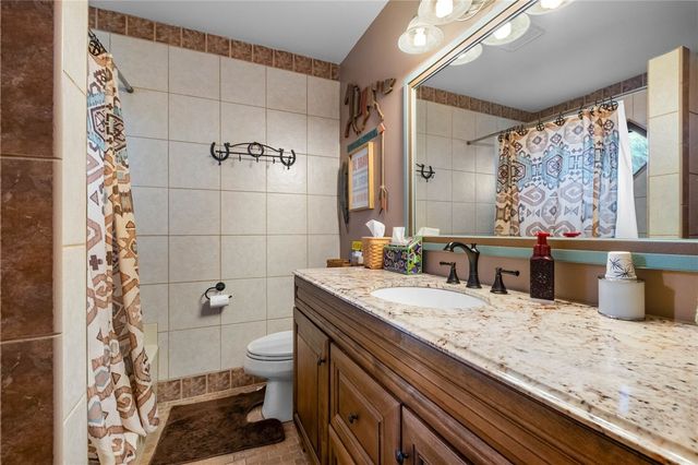 15040 Airport Road, Siloam Springs, AR 72761