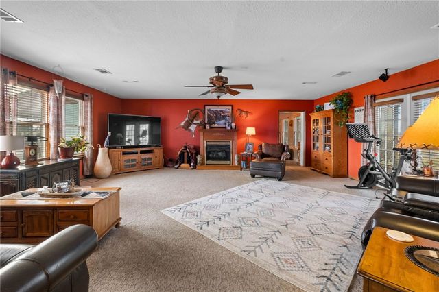 15040 Airport Road, Siloam Springs, AR 72761