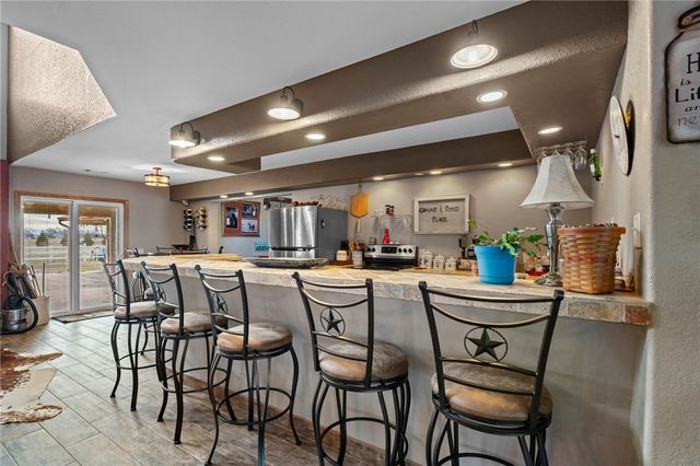 15040 Airport Road, Siloam Springs, AR 72761