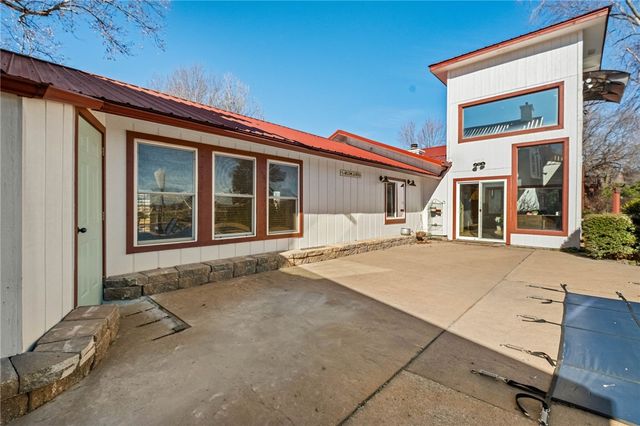 15040 Airport Road, Siloam Springs, AR 72761