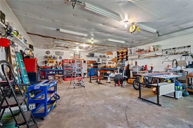 15040 Airport Road, Siloam Springs, AR 72761