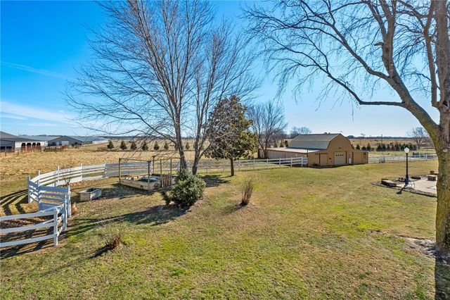 15040 Airport Road, Siloam Springs, AR 72761