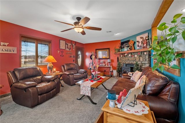 15040 Airport Road, Siloam Springs, AR 72761