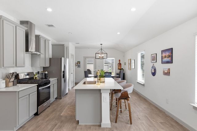 2909 Newington Lane, Houston, TX 77047