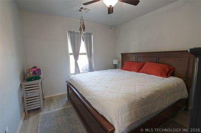 3302 S 208th East Avenue, Broken Arrow, OK 74014