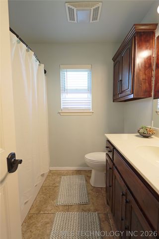 3302 S 208th East Avenue, Broken Arrow, OK 74014