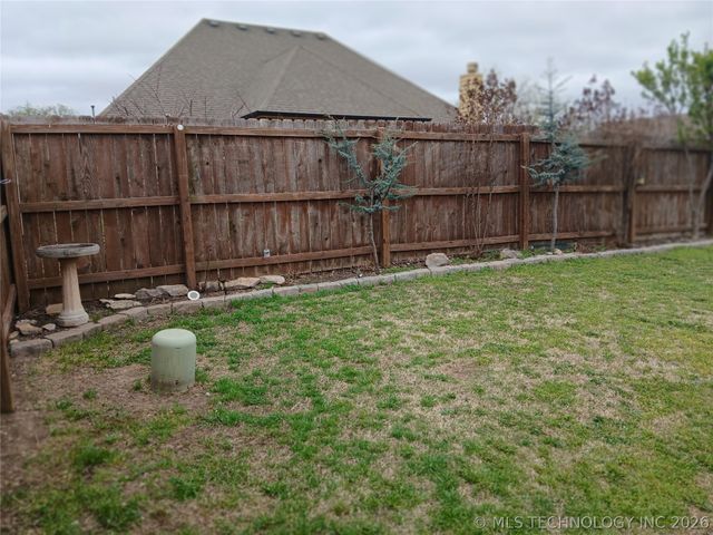 3302 S 208th East Avenue, Broken Arrow, OK 74014