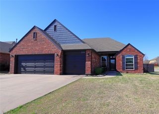 3302 S 208th East Avenue, Broken Arrow, OK 74014