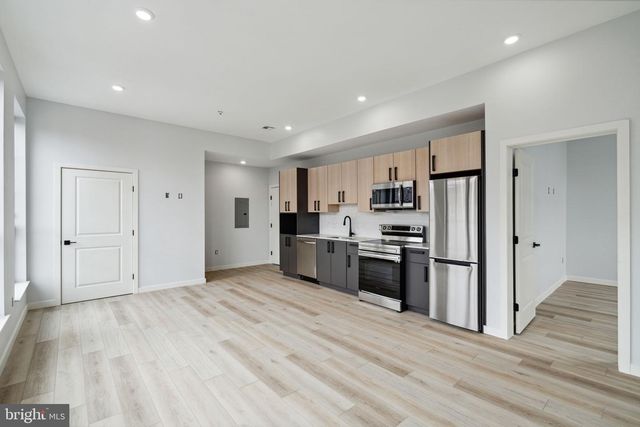 1112-16 E Berks Street 403, Philadelphia, PA 19125