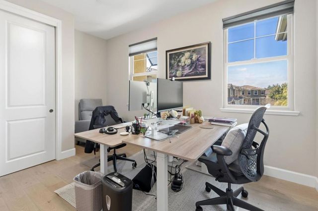 651 Cinnamon, Mountain View, CA 94043