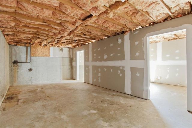 4310 Perrinton Trail, Loganville, GA 30052