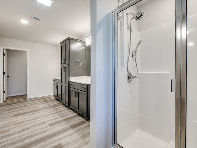 8902 N 73rd East Place, Owasso, OK 74055