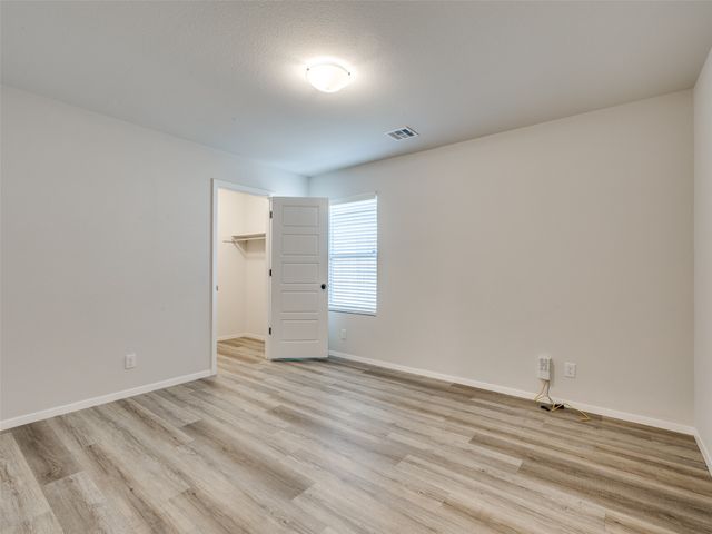 8902 N 73rd East Place, Owasso, OK 74055
