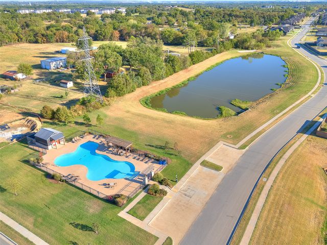 8902 N 73rd East Place, Owasso, OK 74055