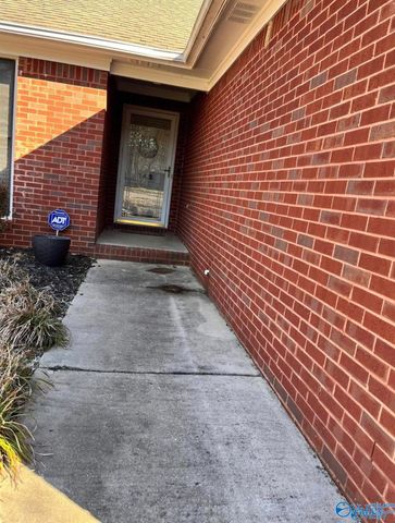 143 Cooper Drive, Huntsville, AL 35811