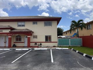 11053 W Okeechobee Road 102, Hialeah Gardens, FL 33018