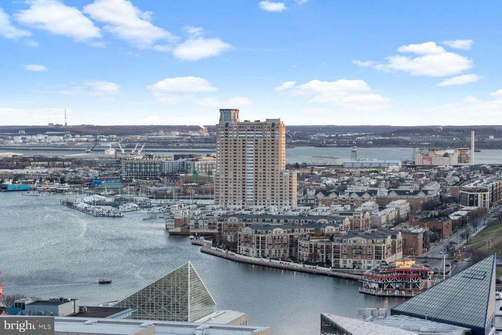 Image 2 of property listing at 414 WATER ST #2512, Baltimore, MD 21202