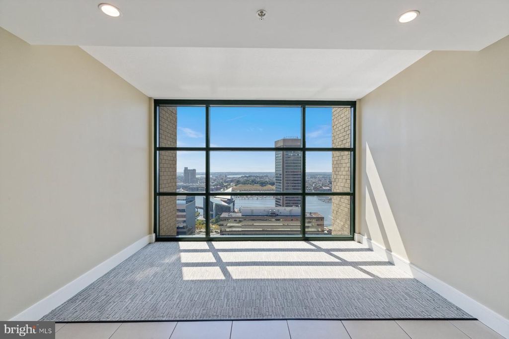 Image 29 of property listing at 414 WATER ST #2512, Baltimore, MD 21202
