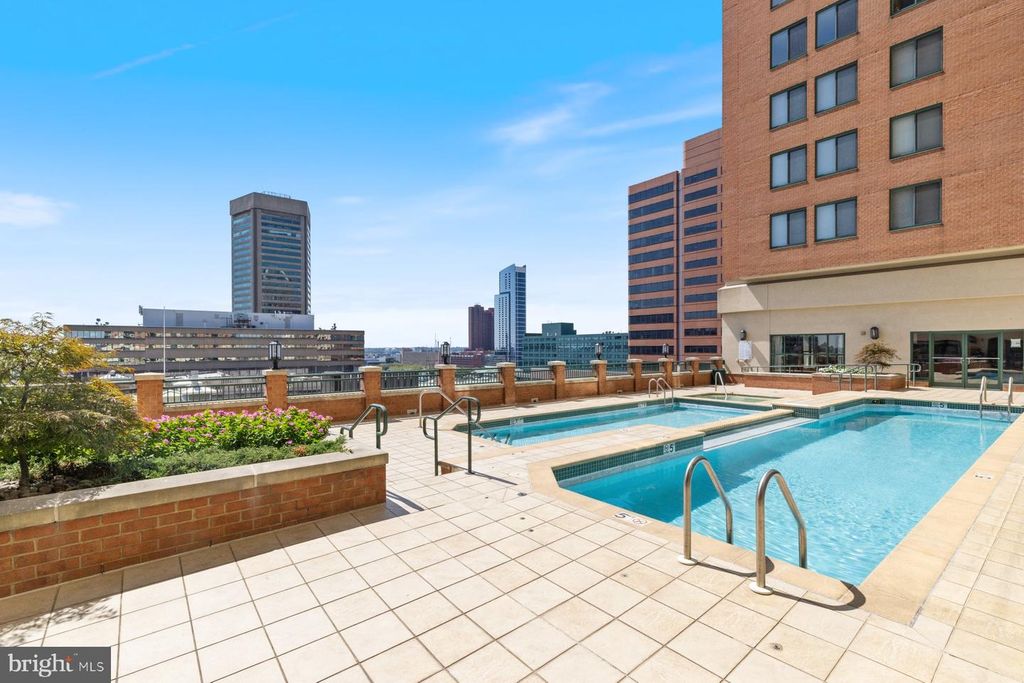 Image 36 of property listing at 414 WATER ST #2512, Baltimore, MD 21202
