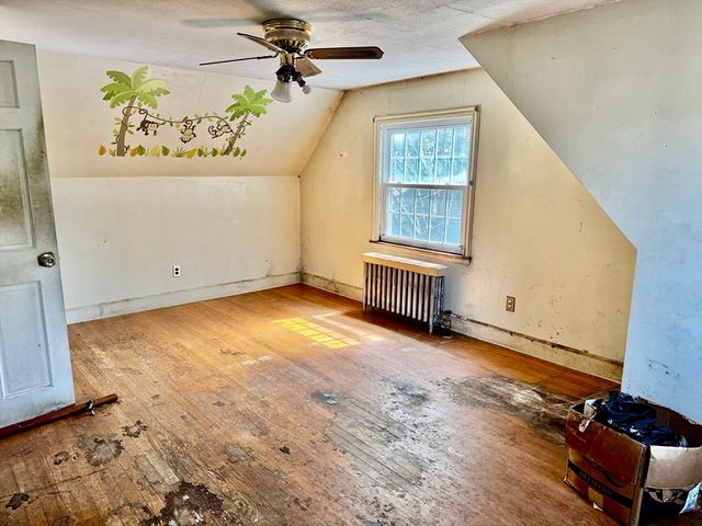 12 Alexander Rd, Worcester, MA 01606