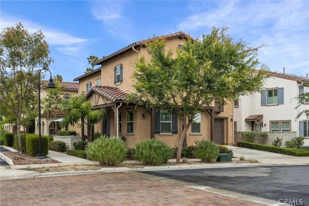 1613 Masters Drive, Upland, CA 91784
