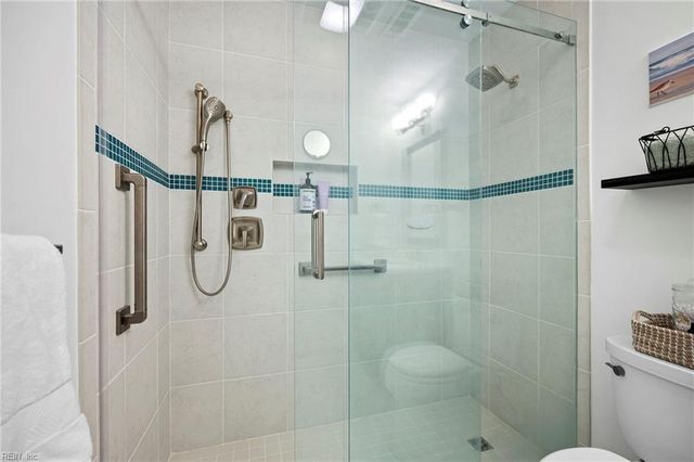 210 Azalea DR, Smithfield, VA 23430