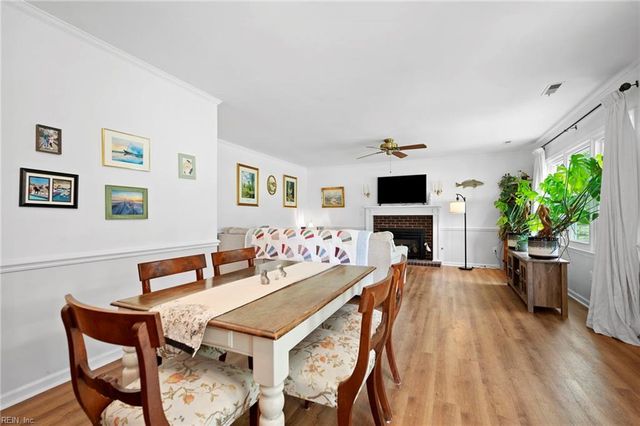 210 Azalea DR, Smithfield, VA 23430