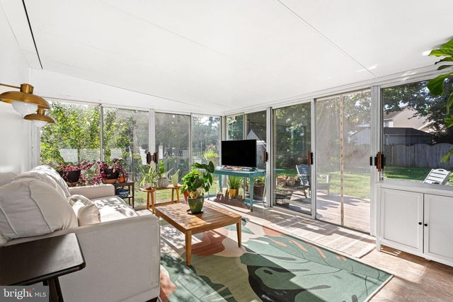 84 VIRGINIA AVE, Westmont, NJ 08108