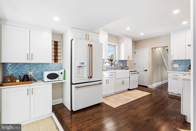 84 VIRGINIA AVE, Westmont, NJ 08108