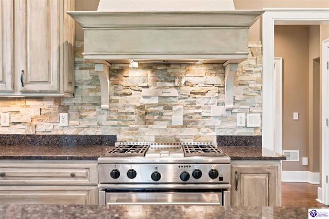 111 Anniston Way, Elizabethtown, KY 42701