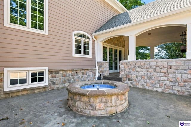 111 Anniston Way, Elizabethtown, KY 42701