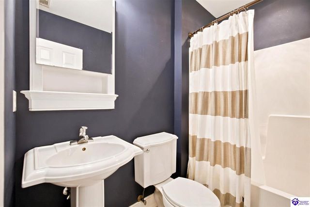 111 Anniston Way, Elizabethtown, KY 42701