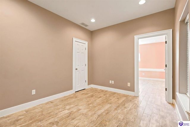 111 Anniston Way, Elizabethtown, KY 42701