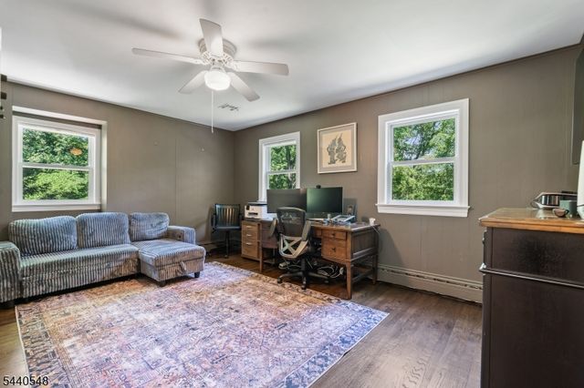 60 Brook Dr, Watchung Boro, NJ 07069