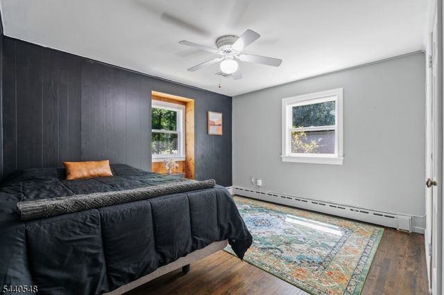 60 Brook Dr, Watchung Boro, NJ 07069