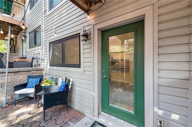 445 W 10th Street, Kansas City, MO 64105
