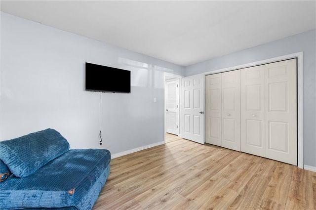445 W 10th Street, Kansas City, MO 64105
