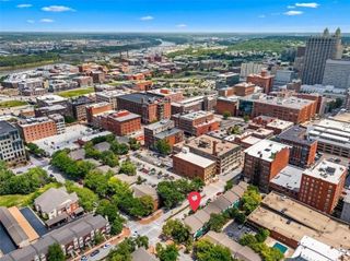 445 W 10th Street, Kansas City, MO 64105