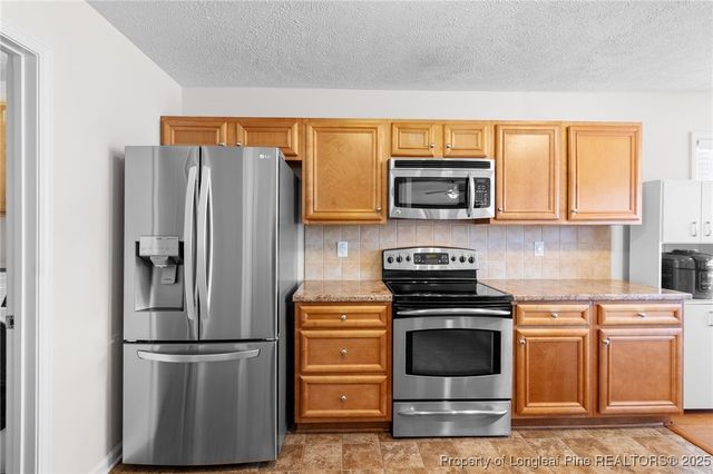 1504 Thoroughbred Trail, Parkton, NC 28371