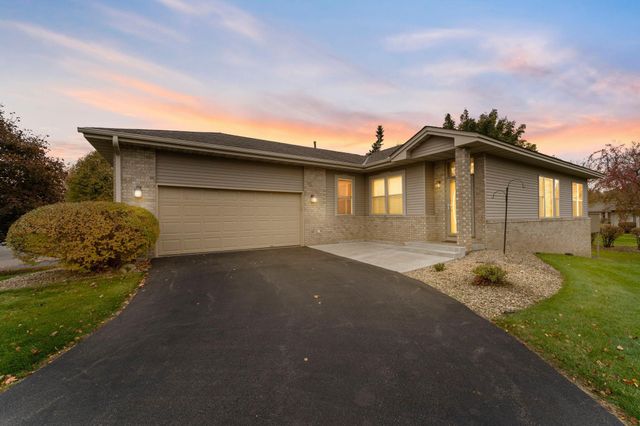 15025 Everleigh Circle, Rosemount, MN 55068