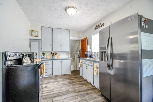 427 Sandalwood Drive, Dayton, OH 45405